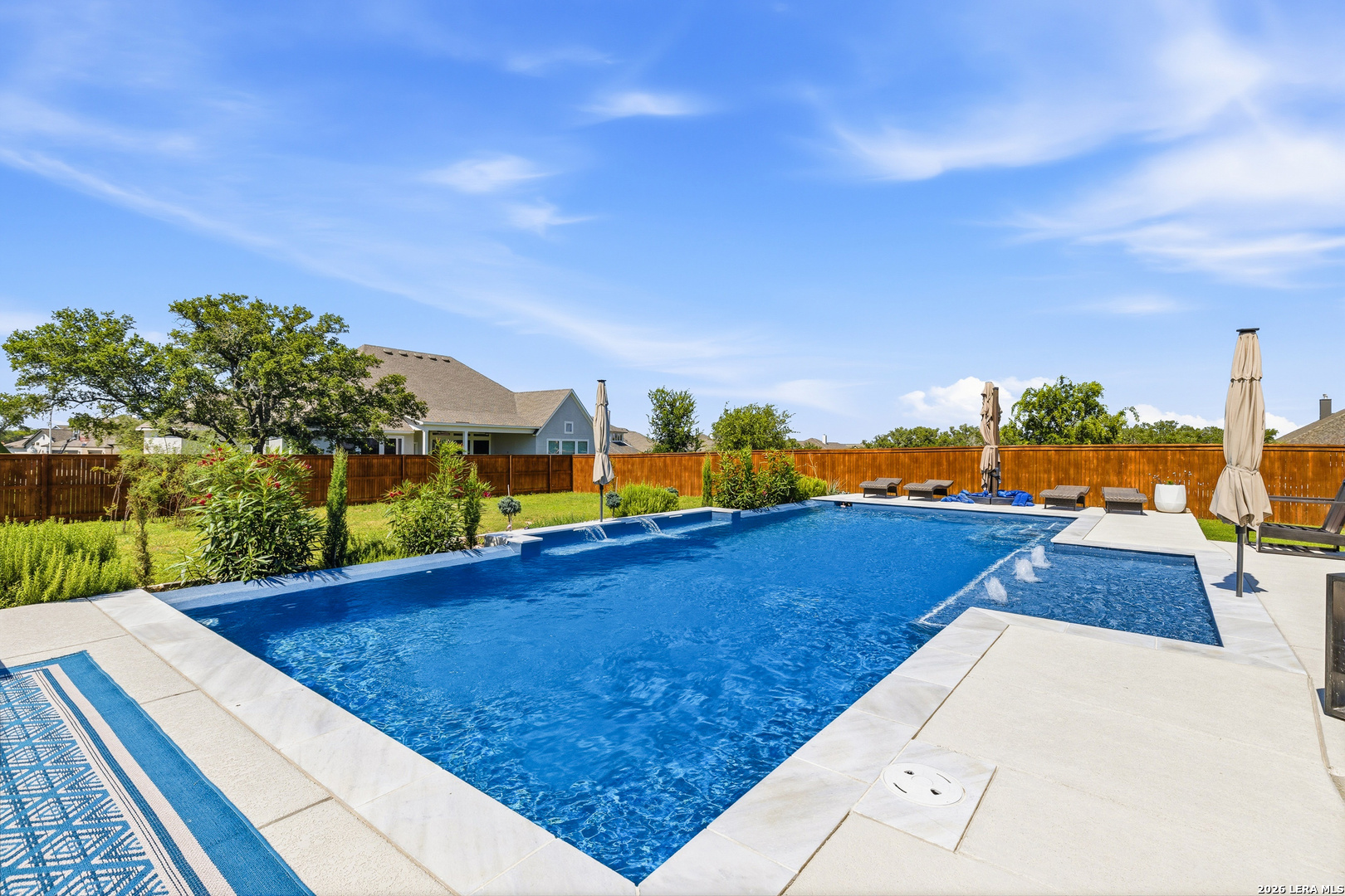 187 Violet Way Castroville TX 78009