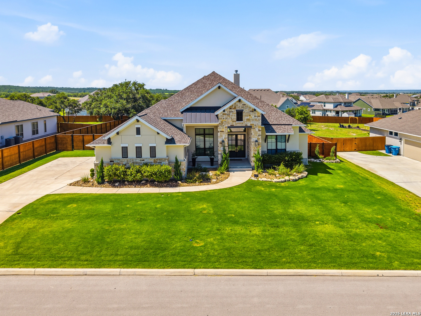 187 Violet Way Castroville TX 78009