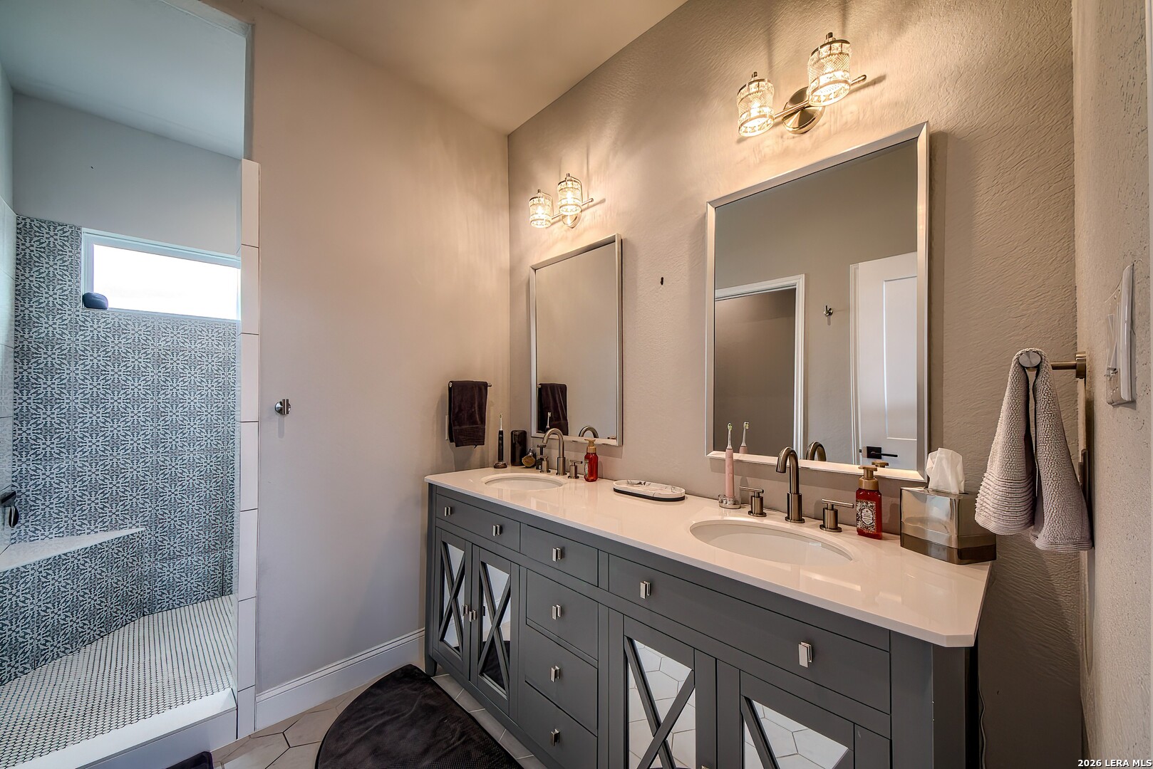 819 Saint James San Antonio TX 78202