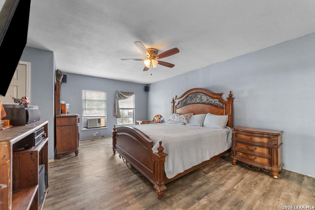 1602 Broad Oak Drive Bandera TX 78003