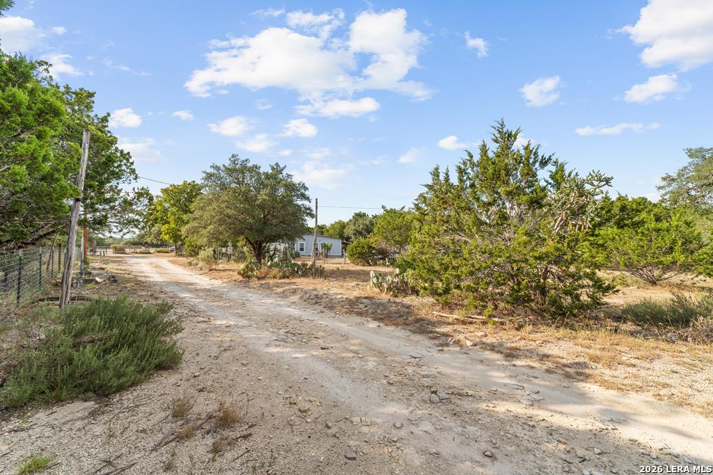 1602 Broad Oak Drive Bandera TX 78003