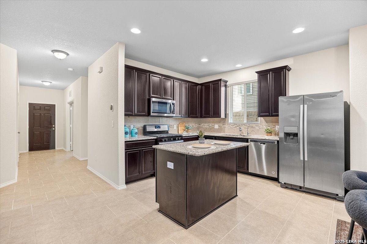 1438 Kedros San Antonio TX 78245
