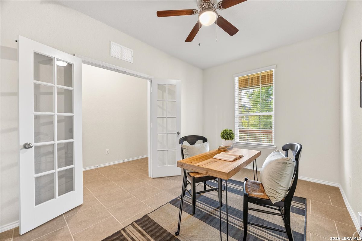 1438 Kedros San Antonio TX 78245