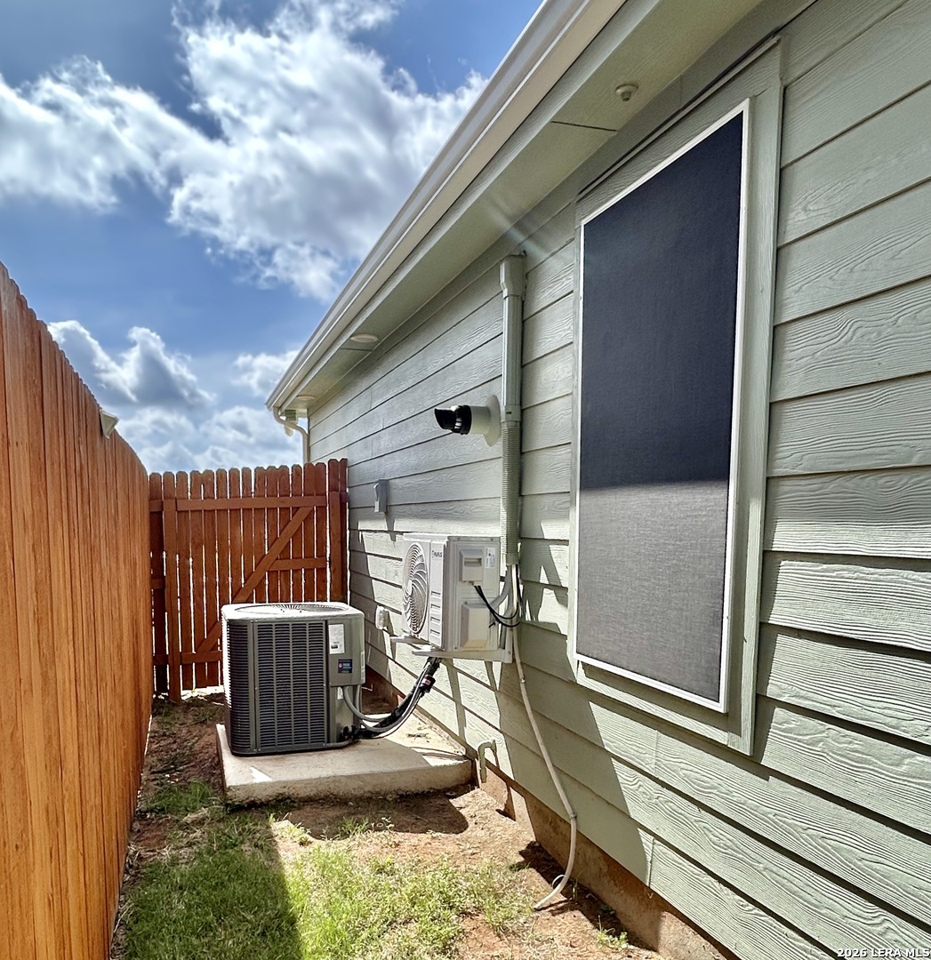 9913 Dicket Mead San Antonio TX 78254