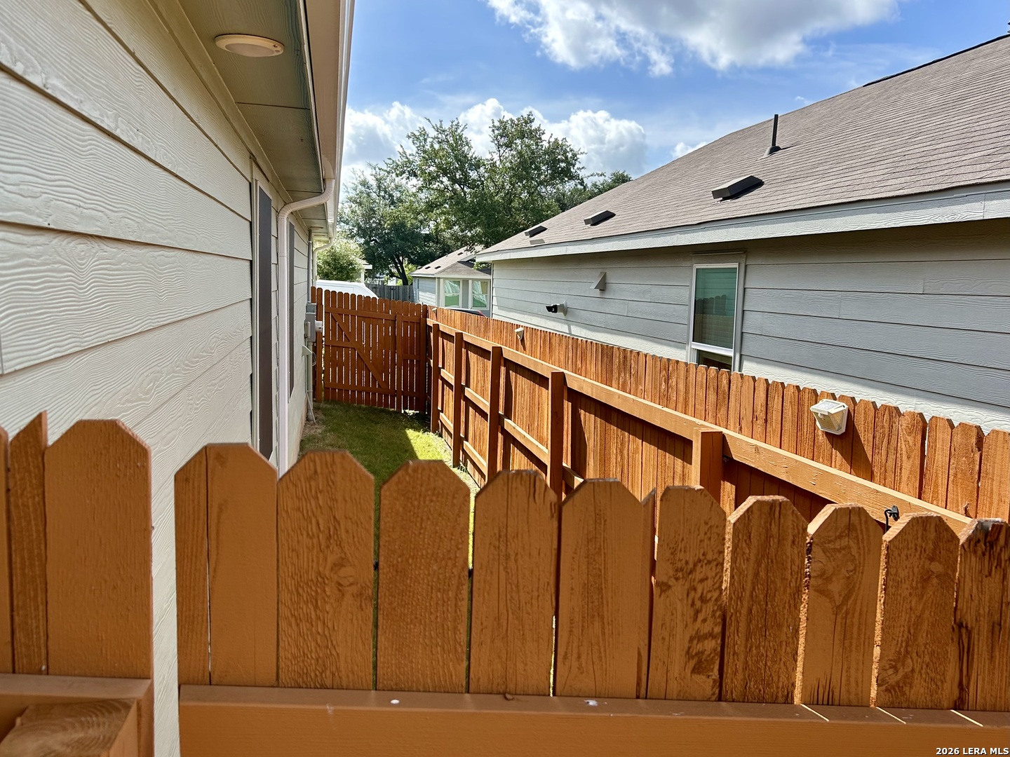 9913 Dicket Mead San Antonio TX 78254