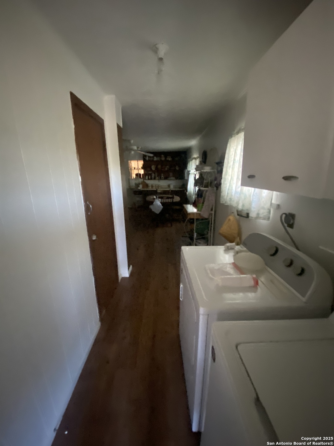 516 W Dunlap Sabinal TX 78881