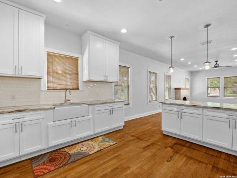1938 W Magnolia Avenue San Antonio TX 78201