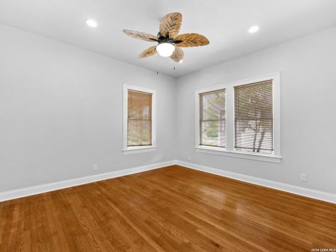 1938 W Magnolia Avenue San Antonio TX 78201