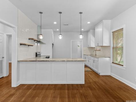 1938 W Magnolia Avenue San Antonio TX 78201