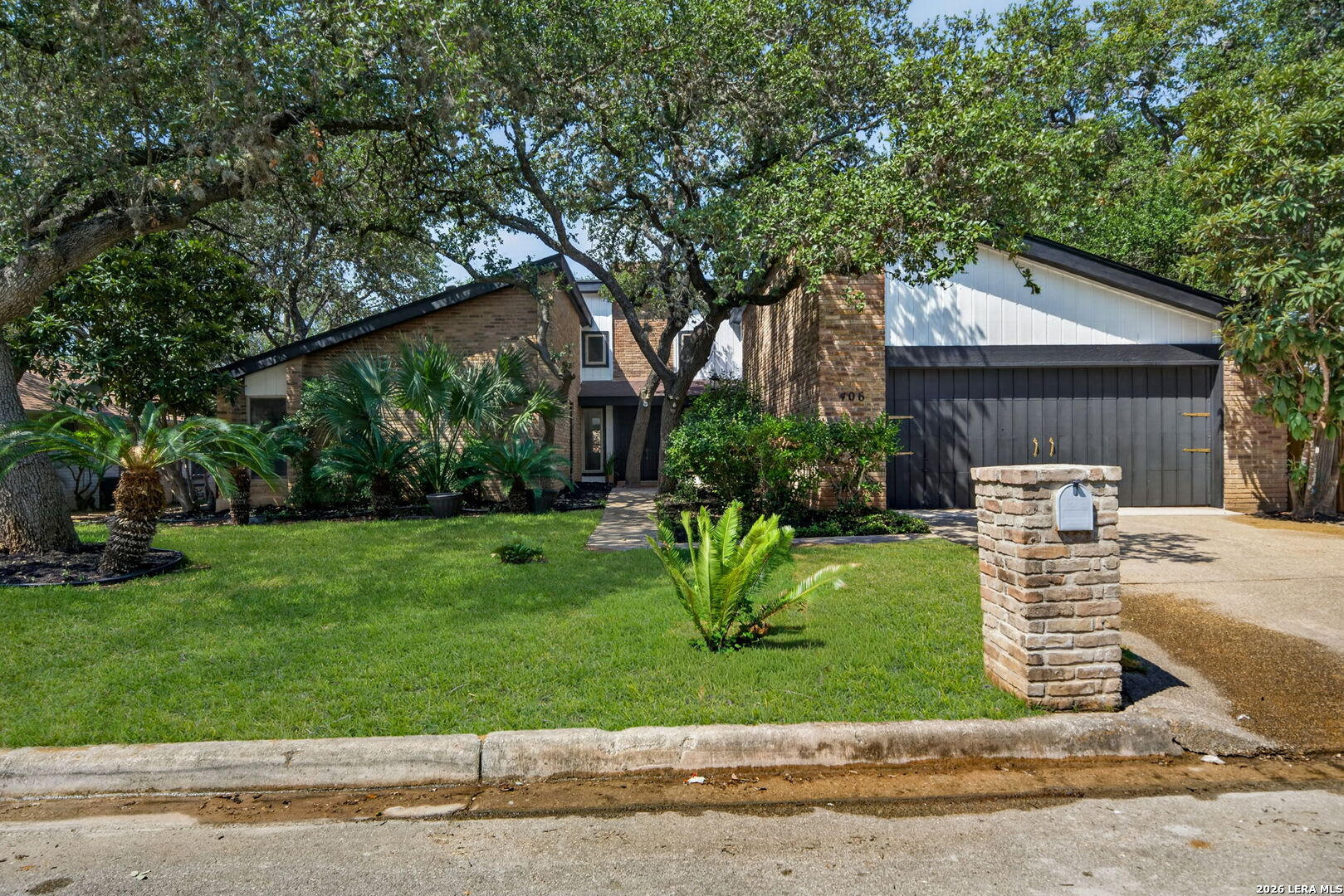 406 Wood Shadow Street San Antonio TX 78216