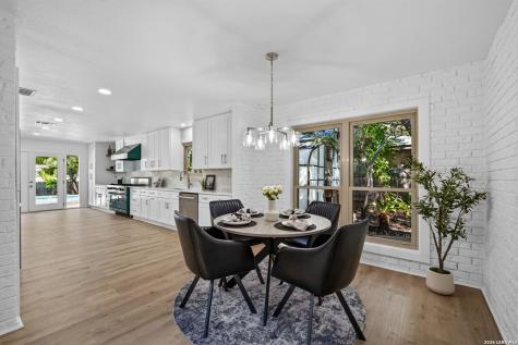 406 Wood Shadow Street San Antonio TX 78216