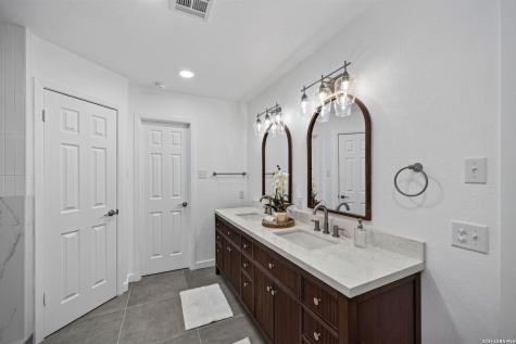 406 Wood Shadow Street San Antonio TX 78216