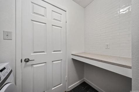 406 Wood Shadow Street San Antonio TX 78216