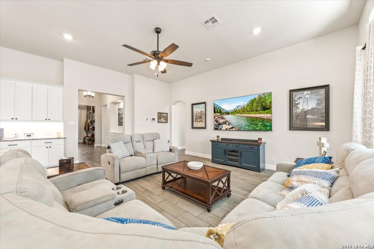 345 Misty Sails Cibolo TX 78108