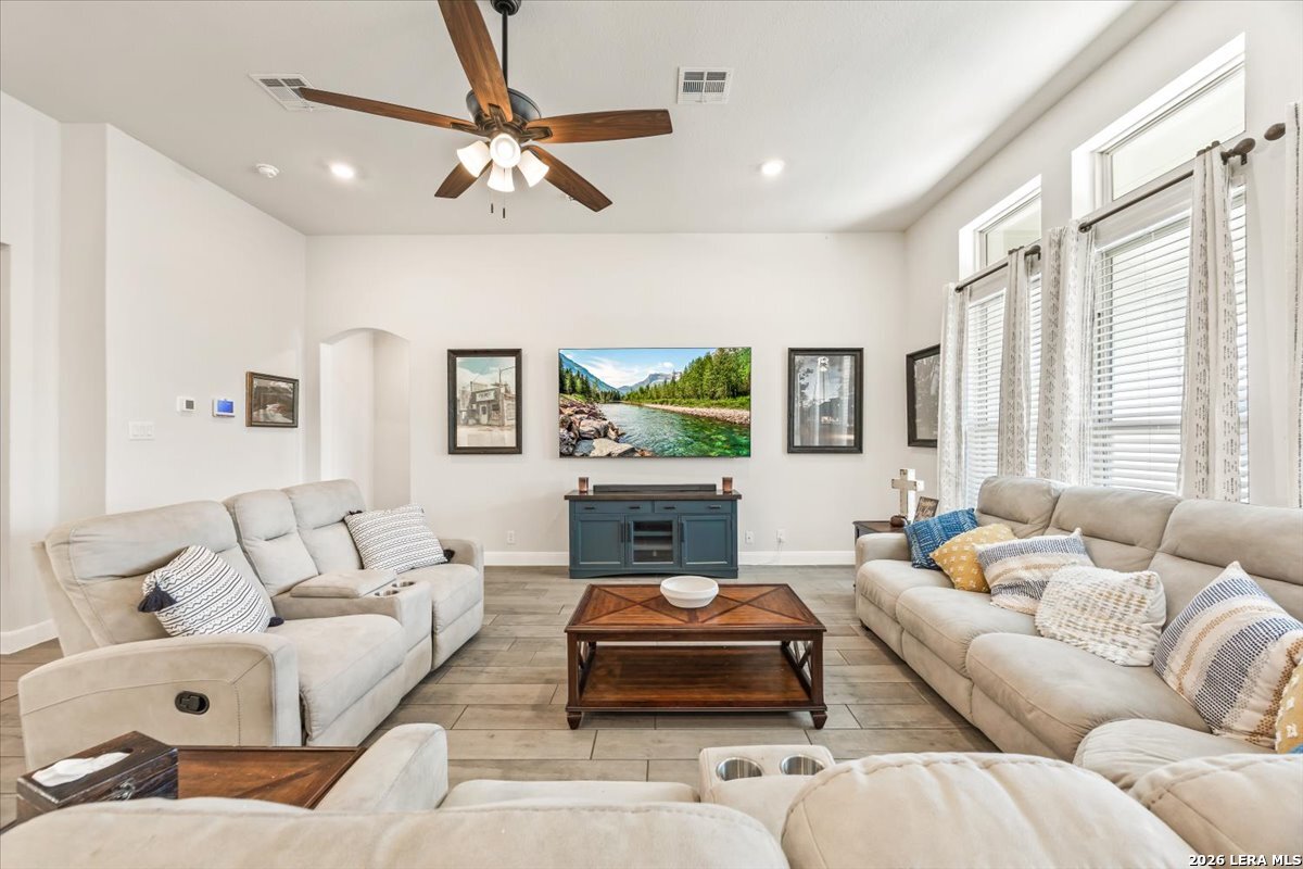 345 Misty Sails Cibolo TX 78108