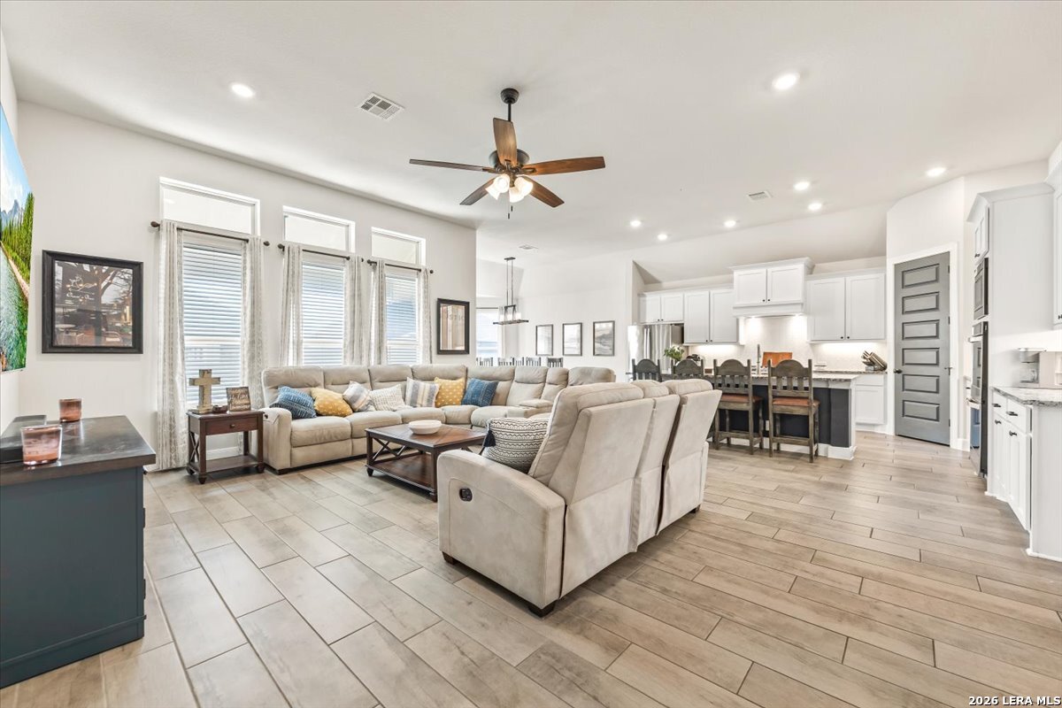 345 Misty Sails Cibolo TX 78108