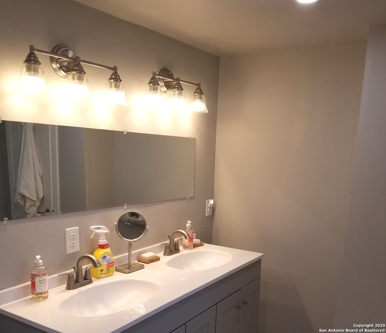 226 Victor Street San Antonio TX 78209