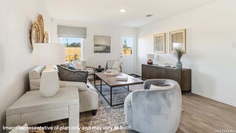 1420 Sequoia Park Converse TX 78109