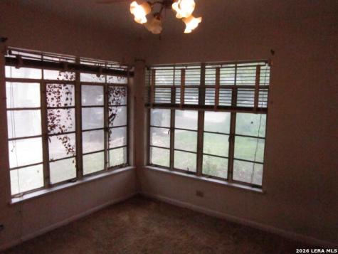 215 Oakleaf Drive San Antonio TX 78209