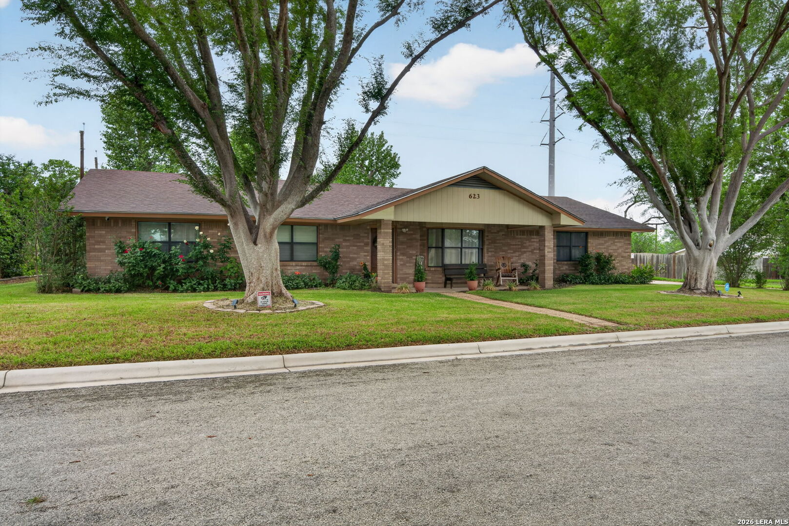 623 Oakland Avenue Gonzales TX 78629