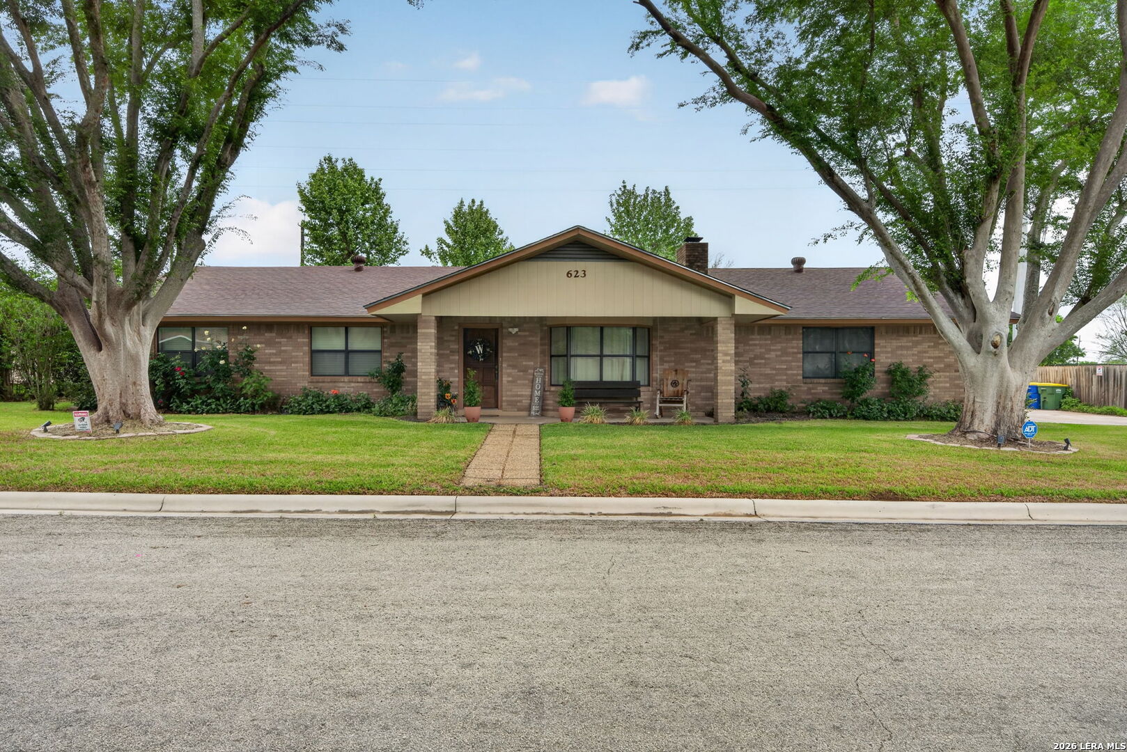 623 Oakland Avenue Gonzales TX 78629