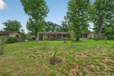 623 Oakland Avenue Gonzales TX 78629