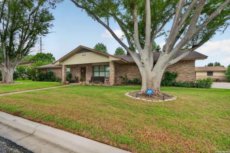 623 Oakland Avenue Gonzales TX 78629
