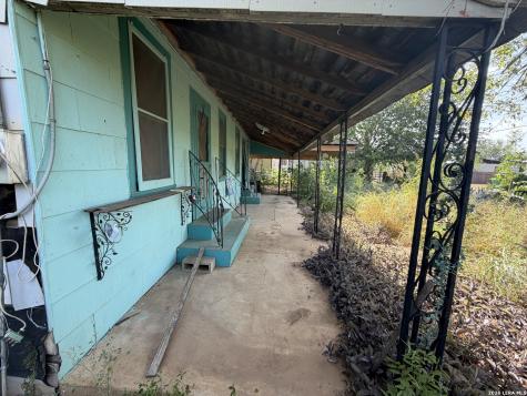 200 Sunrise Encinal TX 78019