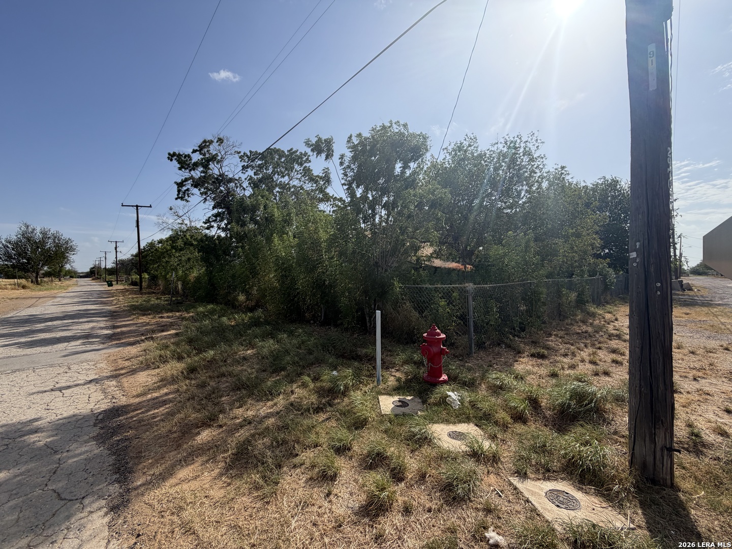 200 Sunrise Encinal TX 78019