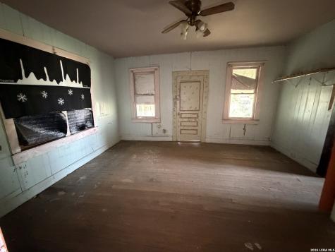 200 Sunrise Encinal TX 78019