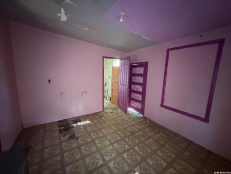 200 Sunrise Encinal TX 78019