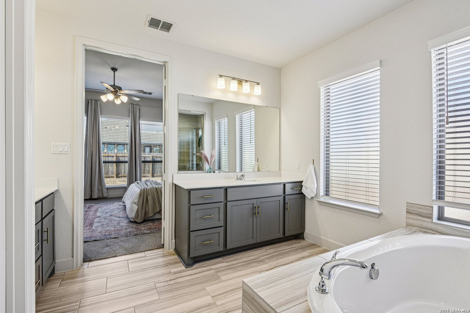 9403 Aggie Run San Antonio TX 78254