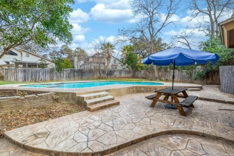3615 Shallow Brook San Antonio TX 78247