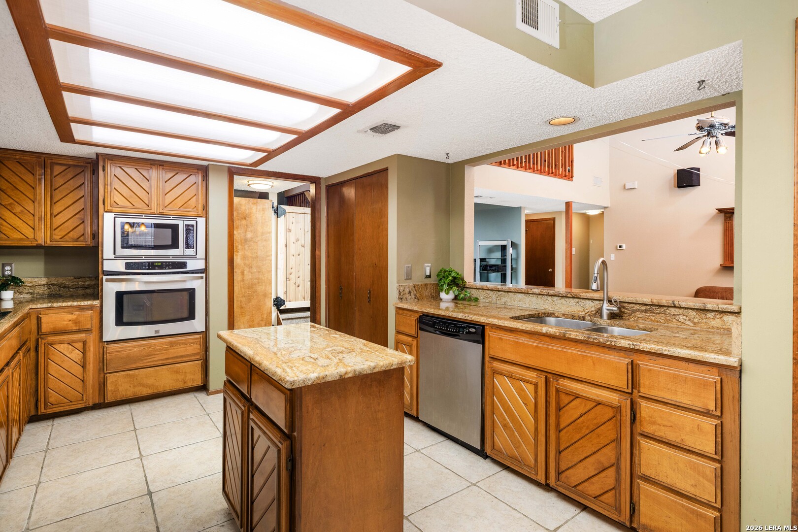3615 Shallow Brook San Antonio TX 78247