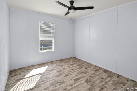 5161 #2 County Road 302 Floresville TX 78114