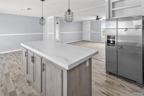 5161 #2 County Road 302 Floresville TX 78114