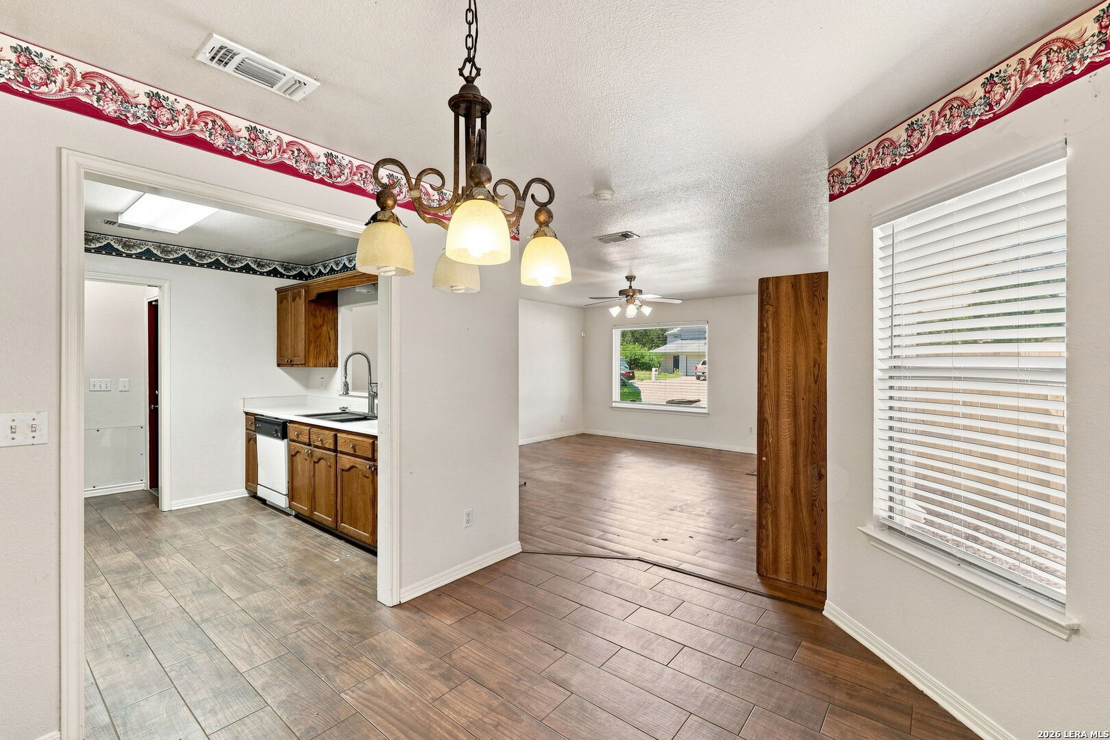 15 Shadow Circle New Braunfels TX 78130