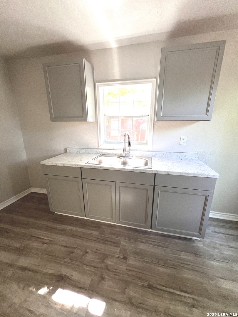 1134 W Harlan Avenue San Antonio TX 78211