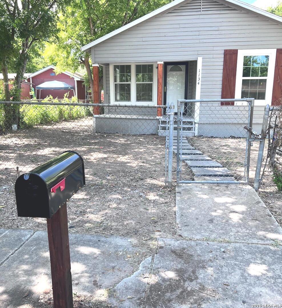 1134 W Harlan Avenue San Antonio TX 78211