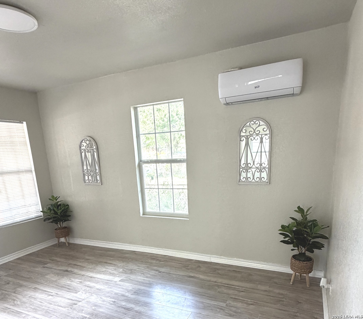 1134 W Harlan Avenue San Antonio TX 78211