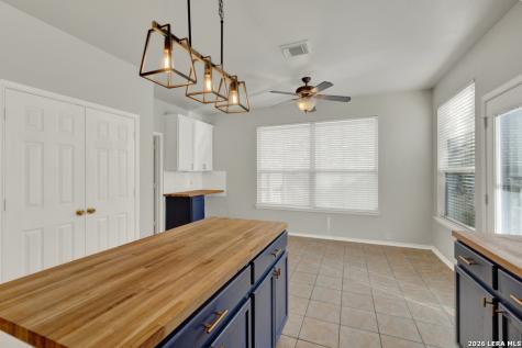 2307 Encino Mist San Antonio TX 78259