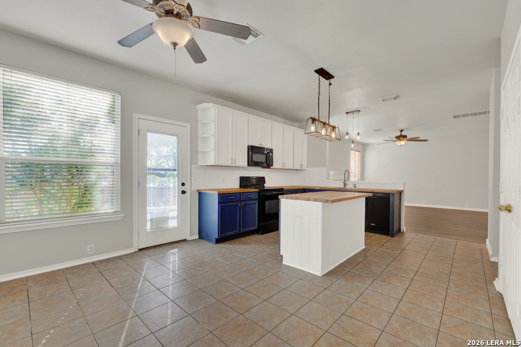 2307 Encino Mist San Antonio TX 78259
