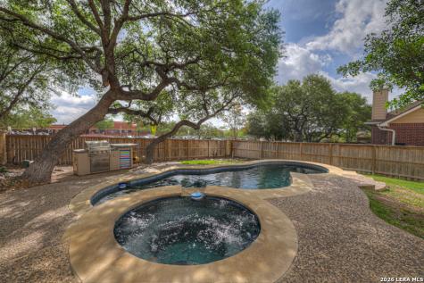 2307 Encino Mist San Antonio TX 78259