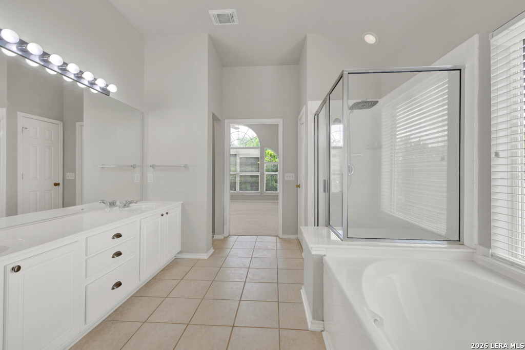 2307 Encino Mist San Antonio TX 78259