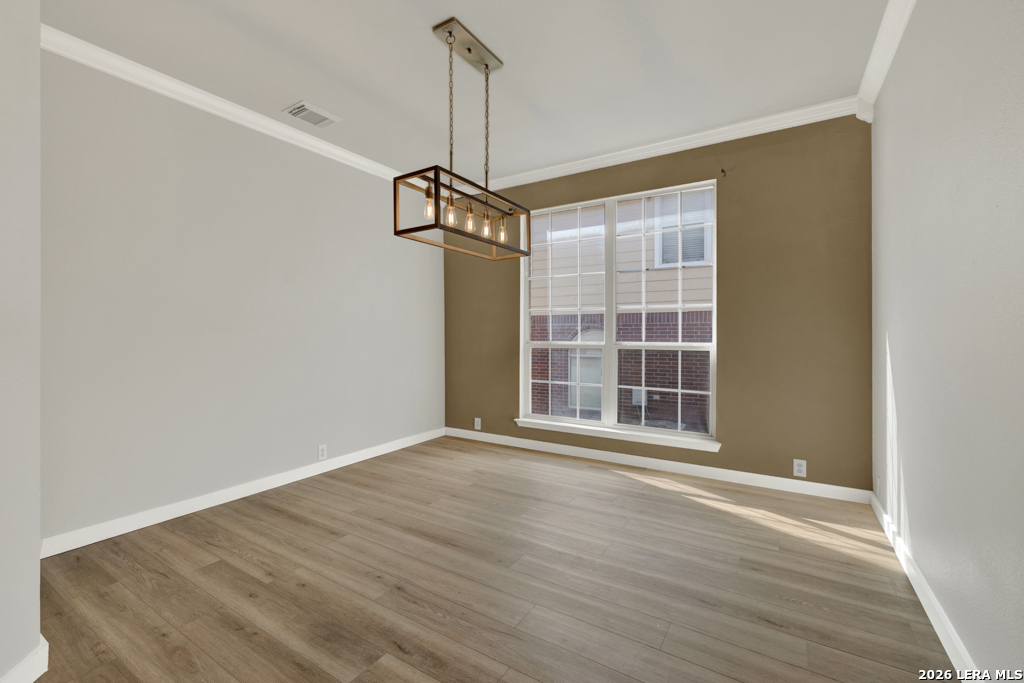 2307 Encino Mist San Antonio TX 78259