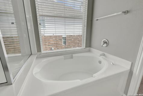 2307 Encino Mist San Antonio TX 78259