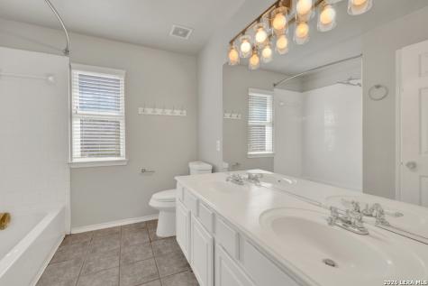 2307 Encino Mist San Antonio TX 78259