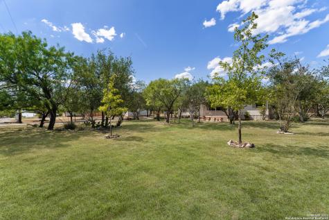 470 County Road 3823 San Antonio TX 78253