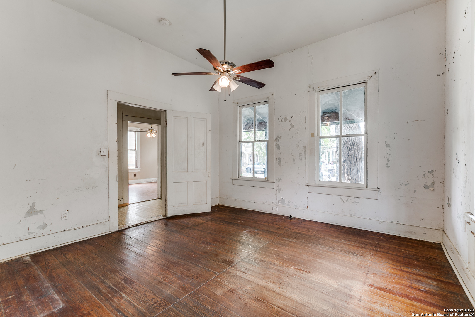 214 Adams Street San Antonio TX 78210