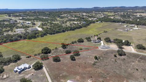 732 Salt Grass Trail Bandera TX 78003